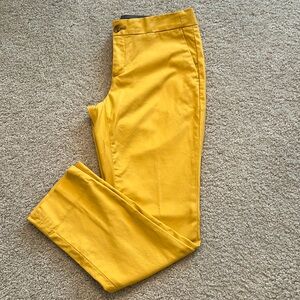 Banana Republic tapered leg capri dress pants, yellow.
